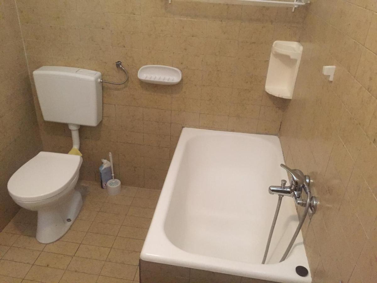Apartments Lavanda Lukovo Ngoại thất bức ảnh
