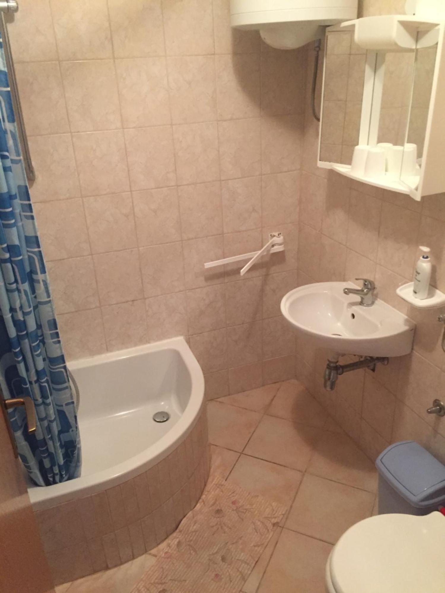 Apartments Lavanda Lukovo Phòng bức ảnh